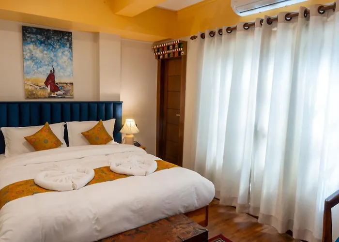 Hotel Monkey Temple